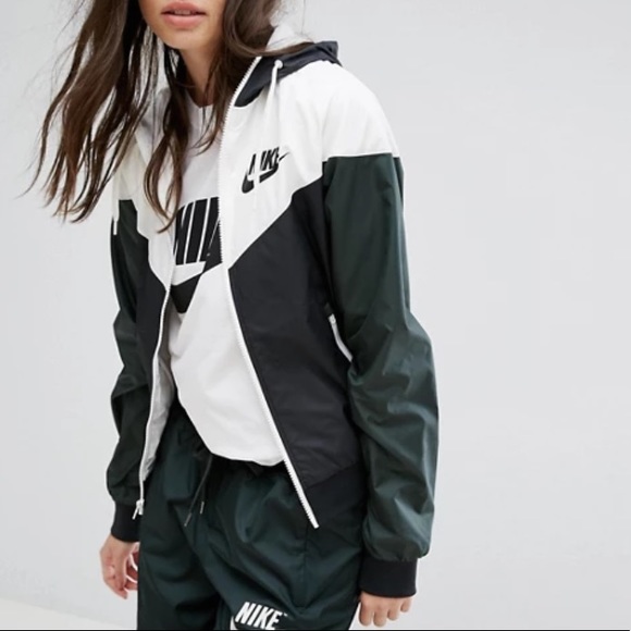 nike og windrunner hooded jacket